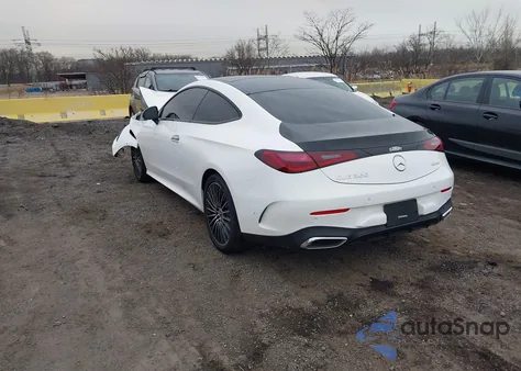 2026 Mercedes-Benz Cle 300 z USA, uszkodzony, nr VIN W1KMJ4HB0TF101218